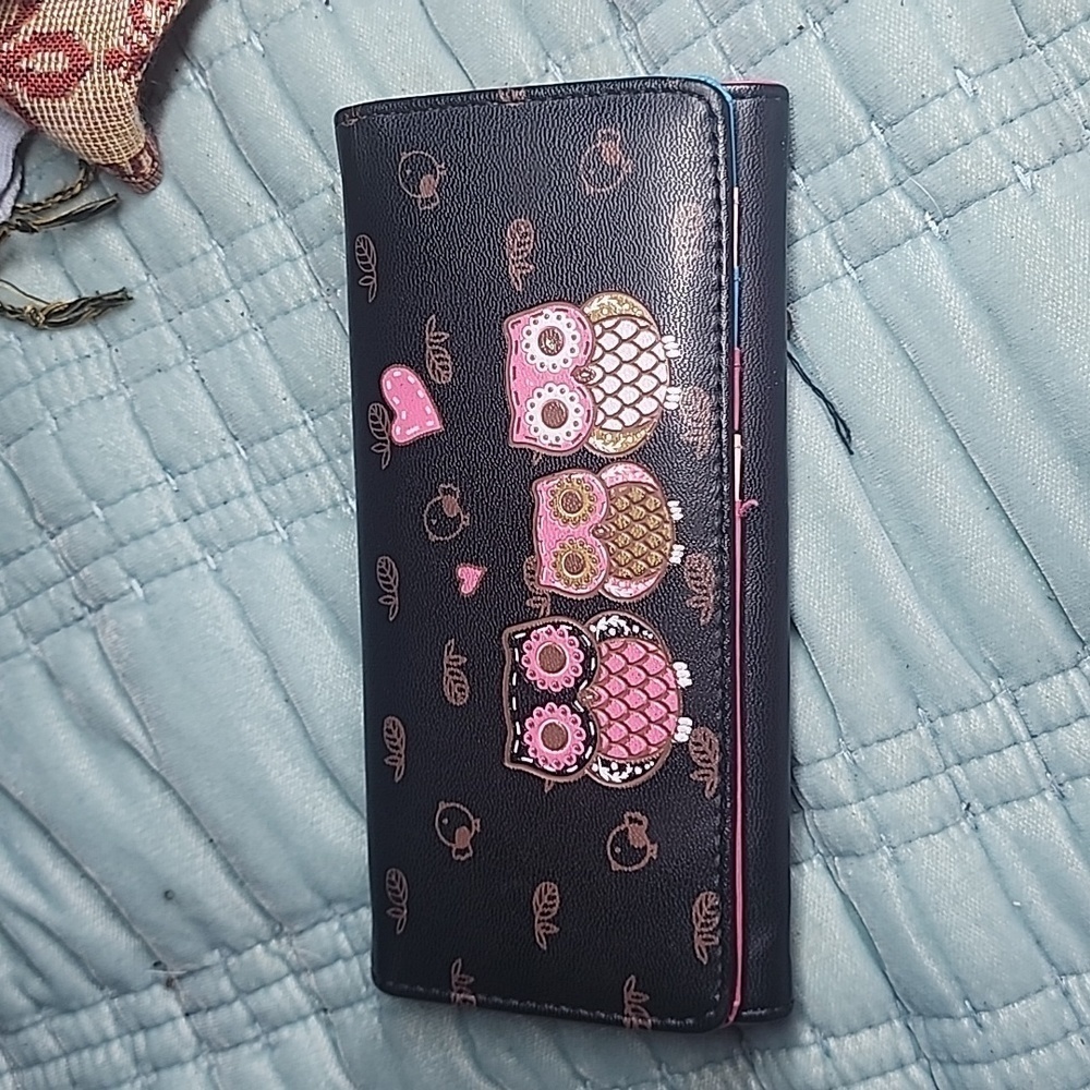 Botusi Owl PU leather wallet new without tags